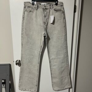 High-Rise Leslie 90’s Vintage Flare Jeans in Light Gray